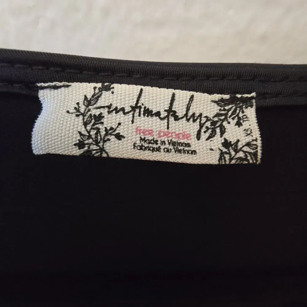 Intimately‎ Free People City Nights Tuck In Top Womens Size XS Black EUC Slinky